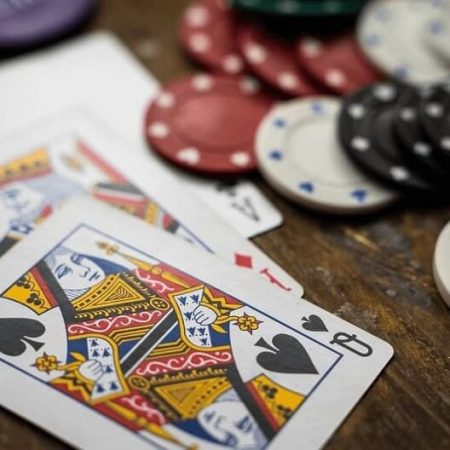 Chiến thuật chơi Poker – Một số mẹo nắm thóp đối thủ
