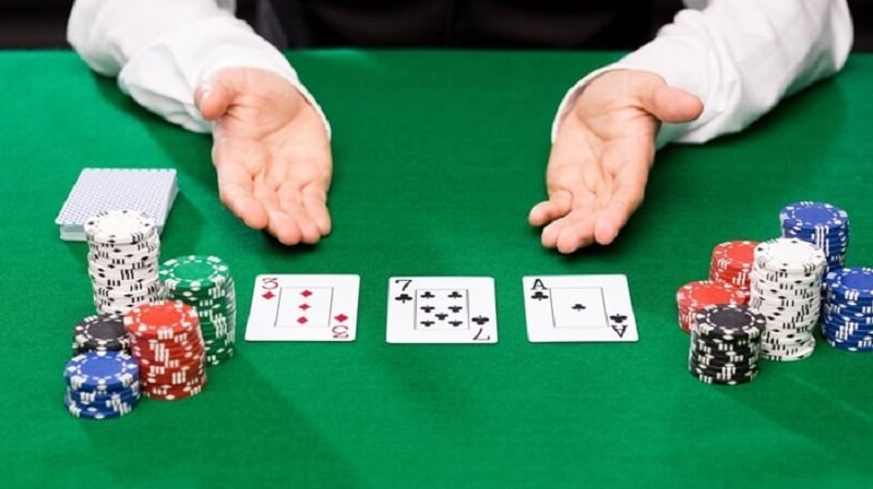 Hướng dẫn cách chơi game Poker Fun88 