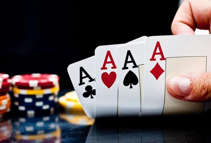 Luật chơi game bài Poker tại Iwin 